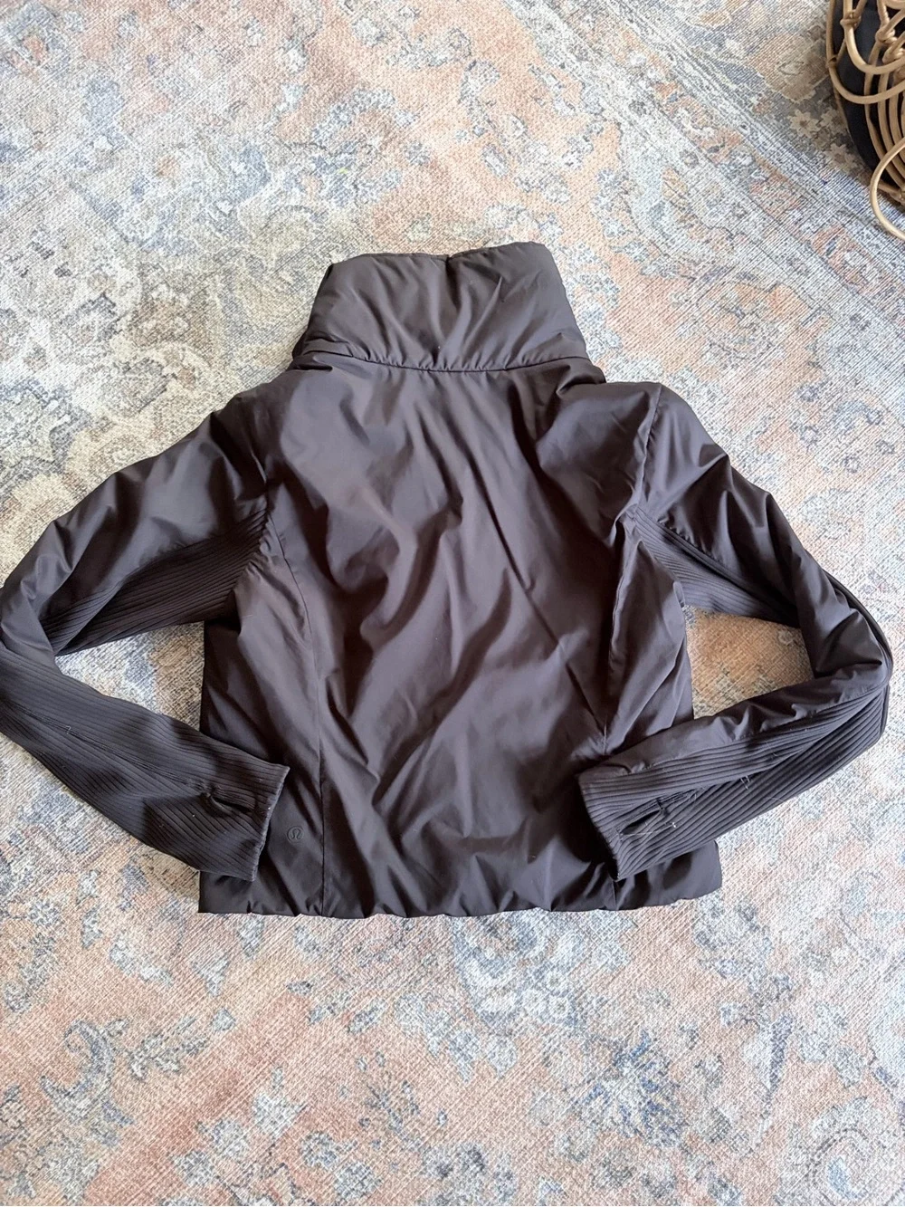 Lululemon Women's Black Insulated Sleek City Jacket